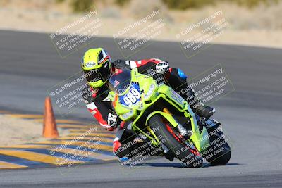 media/Dec-18-2022-SoCal Trackdays (Sun) [[8099a50955]]/Turn 10 (140pm)/